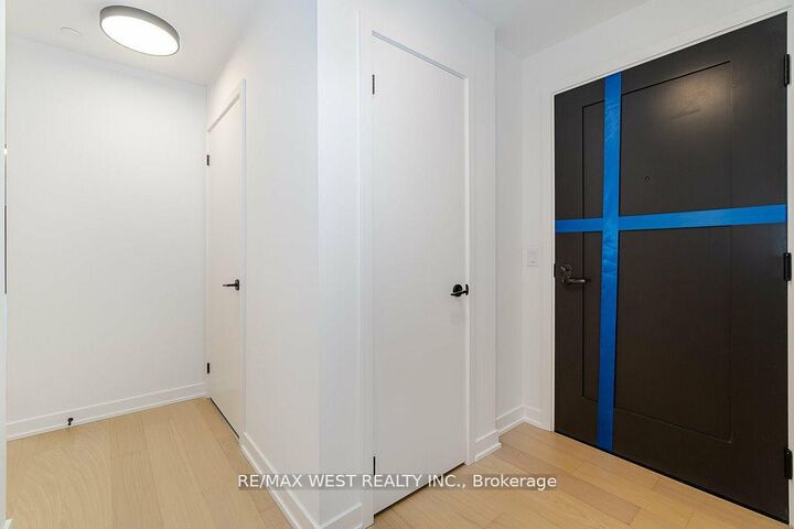 Property Photo:  123 Portland Street 403  ON M5V 2N4 