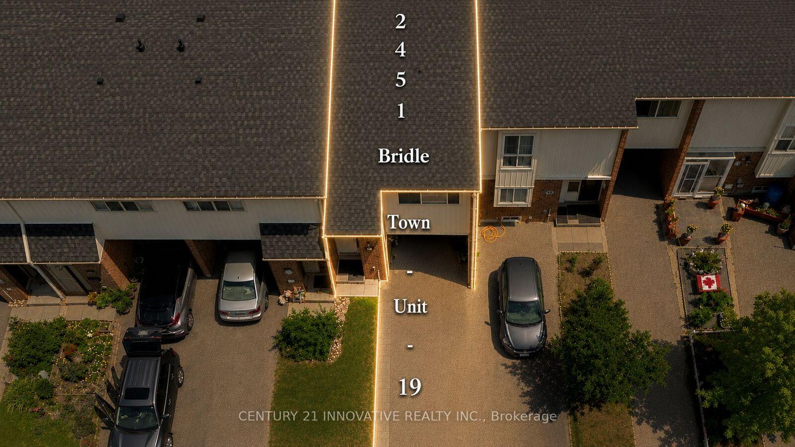 Property Photo:  2451 Bridletowne Circle 19  ON M1W 2Y4 