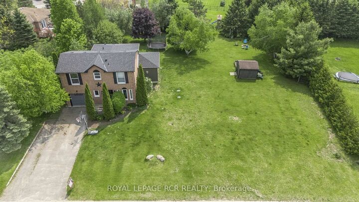 Property Photo: 18 Peter Street ON L9W 5Z8