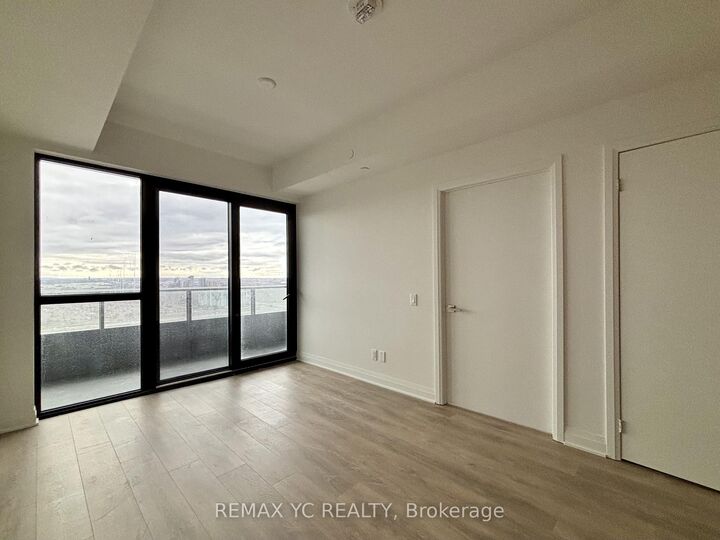 Property Photo:  4015 The Exchange N/A 4109  ON L5B 0N9 