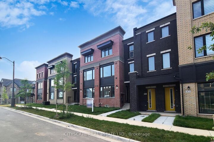Property Photo:  6 Marvin Avenue  ON L6H 0Z8 
