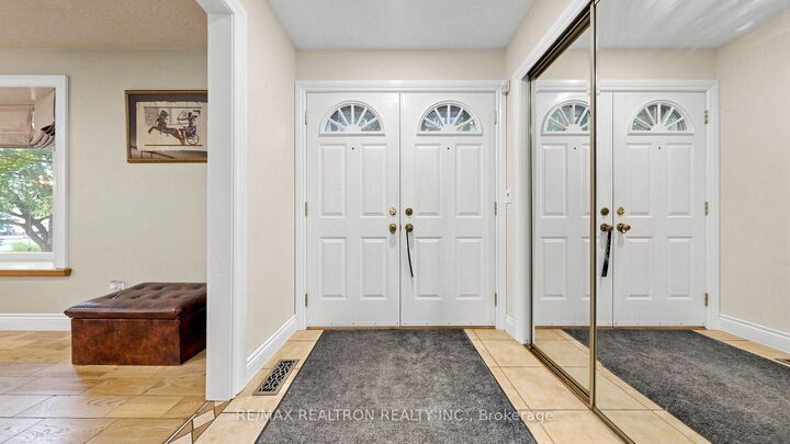 Property Photo: 10 Rotherglen Road S ON L1S 6L6
