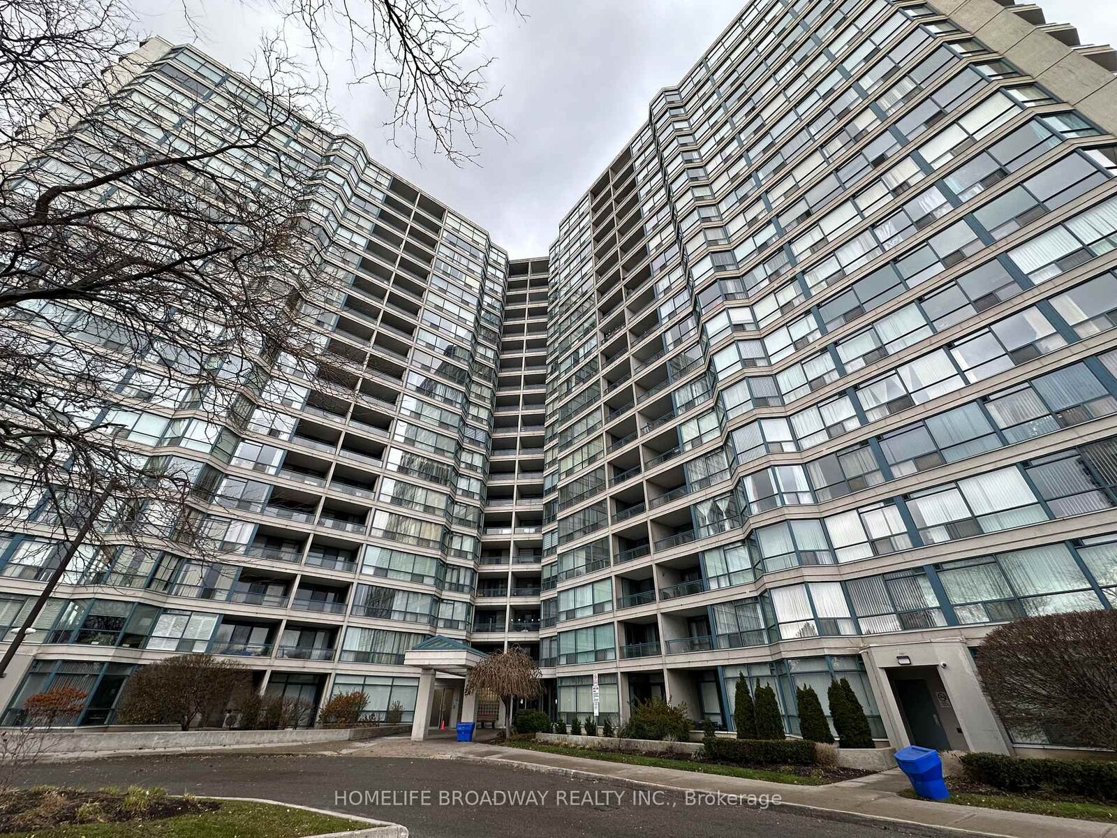 Property Photo: 4725 Sheppard Avenue E 814 ON M1S 5B2