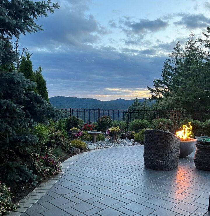 Property Photo:  2061 Pinehurst Terr  BC V9B 0T4 