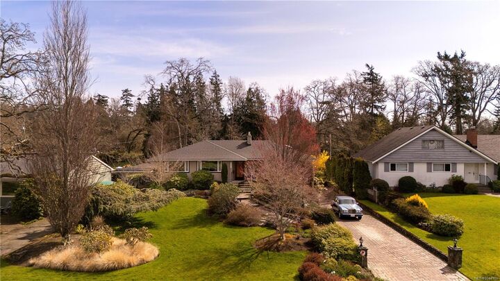 Property Photo:  3331 Woodburn Ave  BC V8P 5B8 