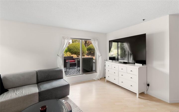 Photo de la propriété: 1241 Fairfield Rd #108 BC V8V 3B3
