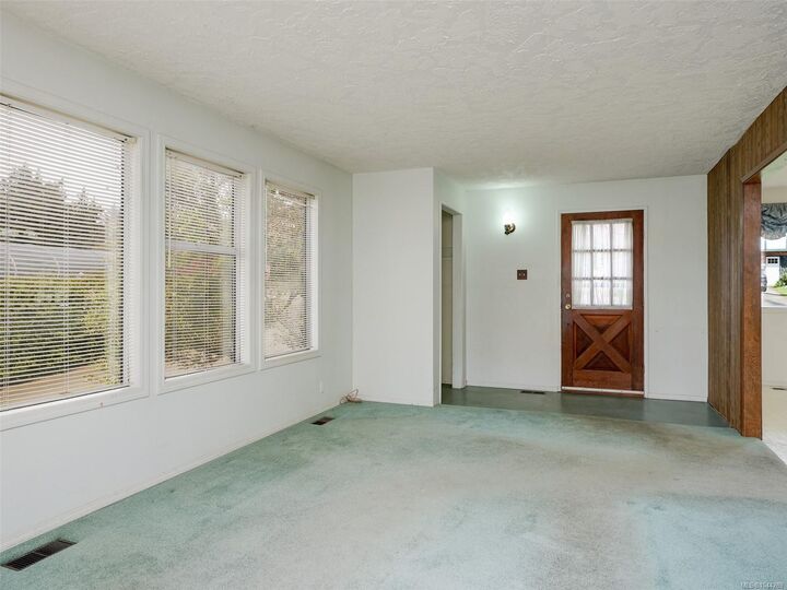 Property Photo:  361 Cotlow Rd  BC V9C 2E9 