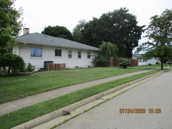 Property Photo:  1502 Plum Street  OH 45356 