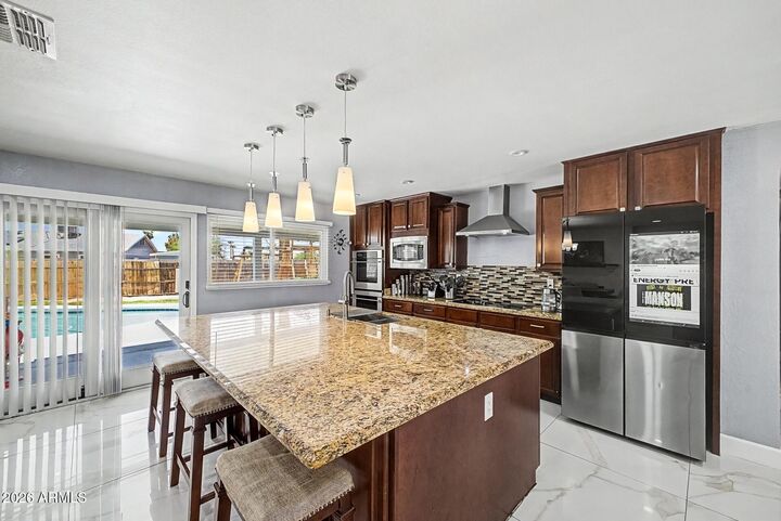 Property Photo:  4006 S Hanna Drive  AZ 85282 