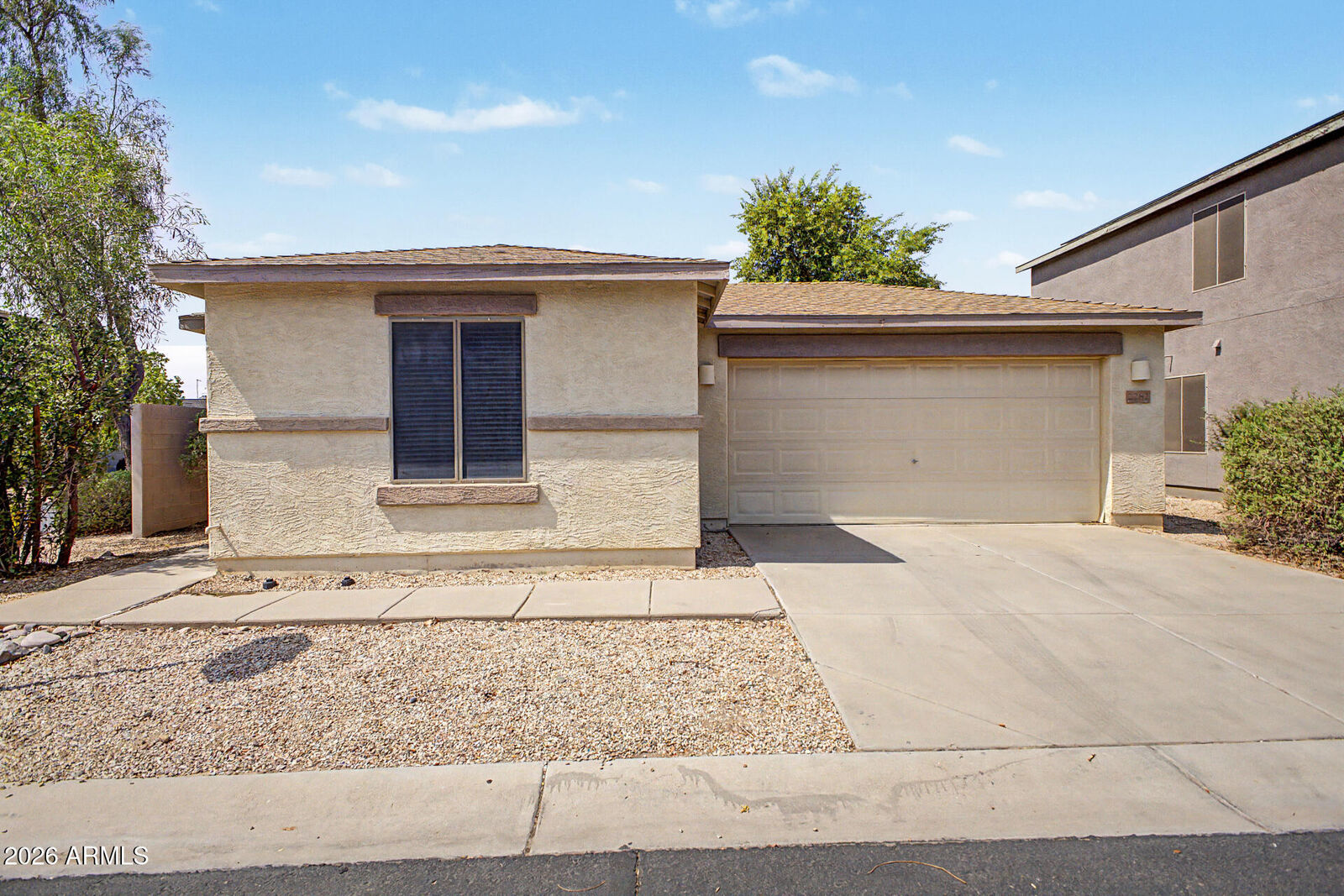 Property Photo:  2282 E Meadow Chase Drive  AZ 85140 