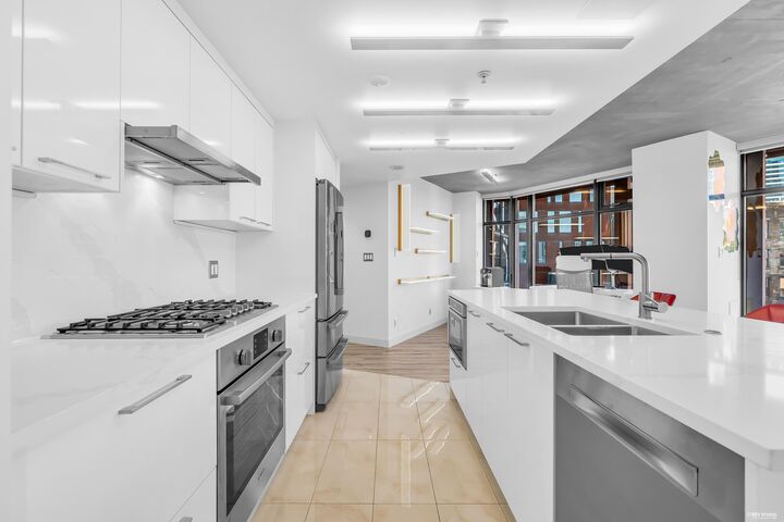 Property Photo:  128 W Cordova Street 610  BC V6B 0E6 