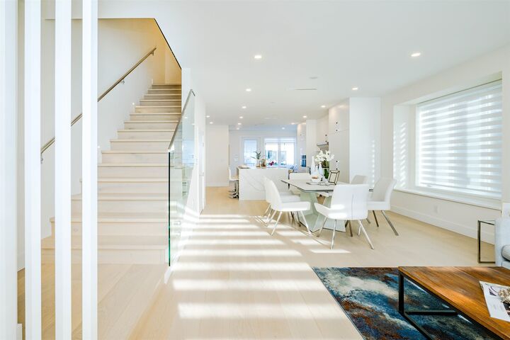 3321 W 37th Avenue — photo 1