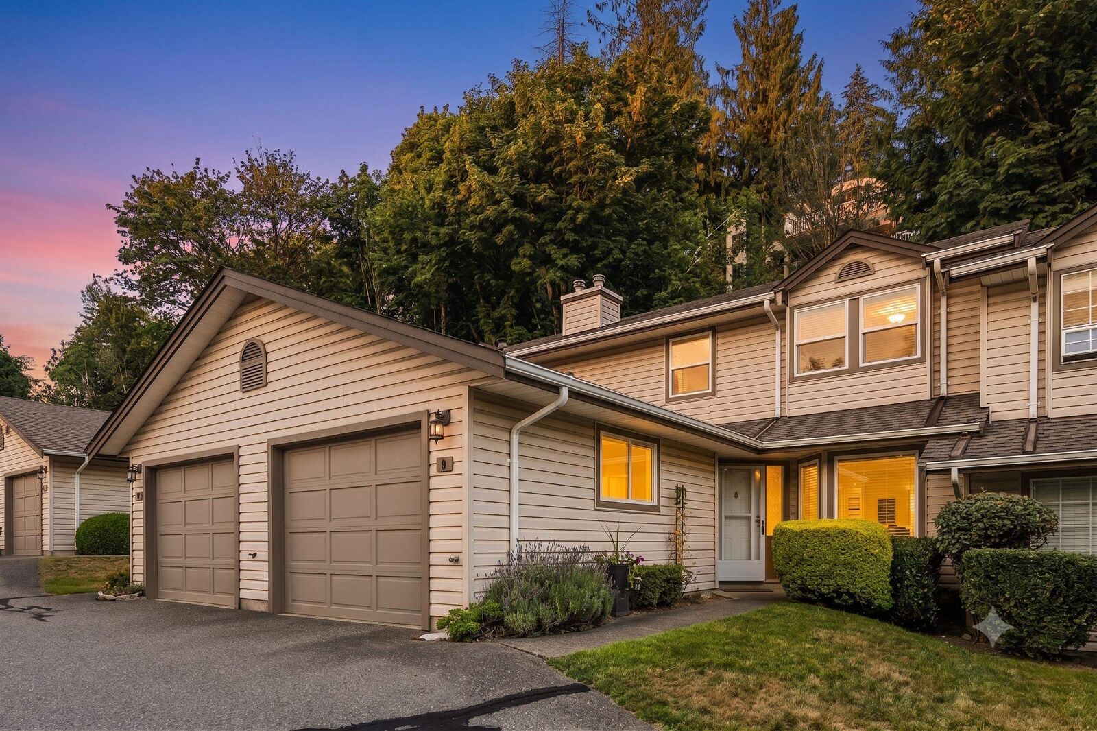 Property Photo:  2803 Marble Hill Drive 9  BC V3G 2Y4 