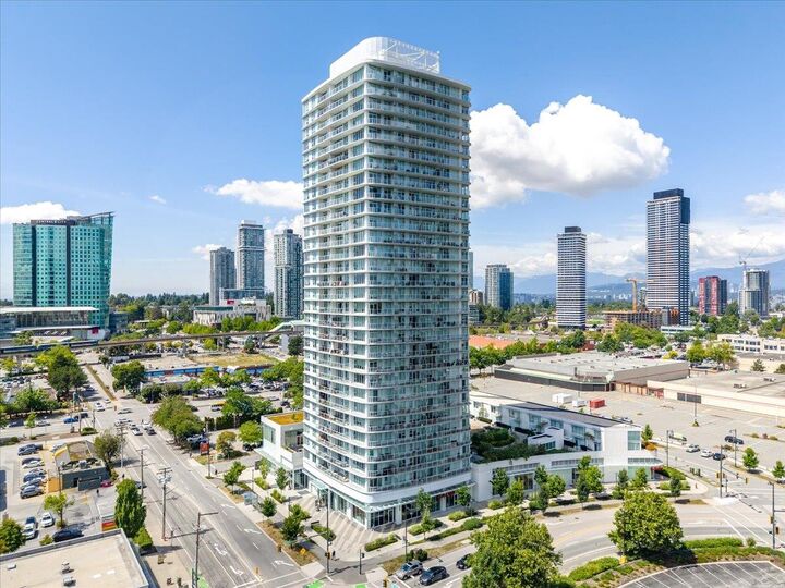 13685 102 Avenue 2305 — photo 1