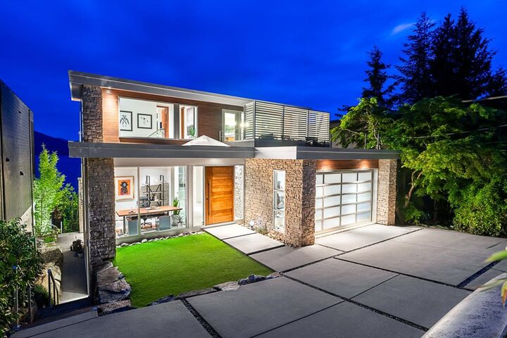 Property Photo: 53 Brunswick Beach Road BC V0N 2E0