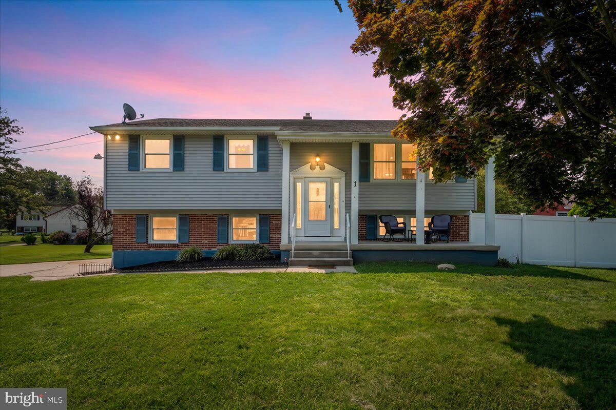 Property Photo:  1 Old Forge Road  NJ 08070 