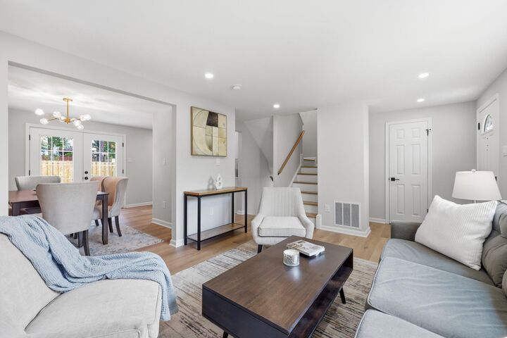 Property Photo: 3168 Ellenwood Drive VA 22031