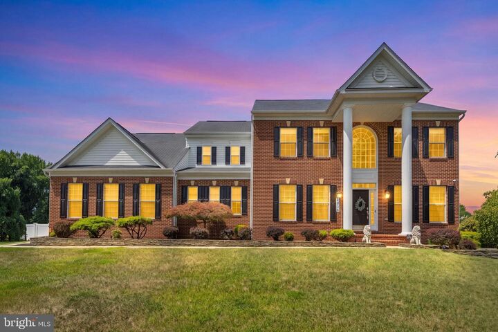 Property Photo: 2806 Pumpkin Street MD 20735