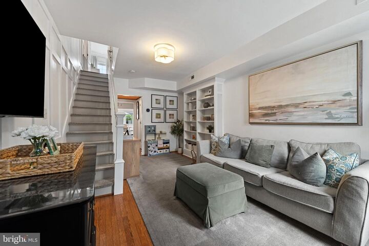 Property Photo:  1425 Decatur Street  MD 21230 