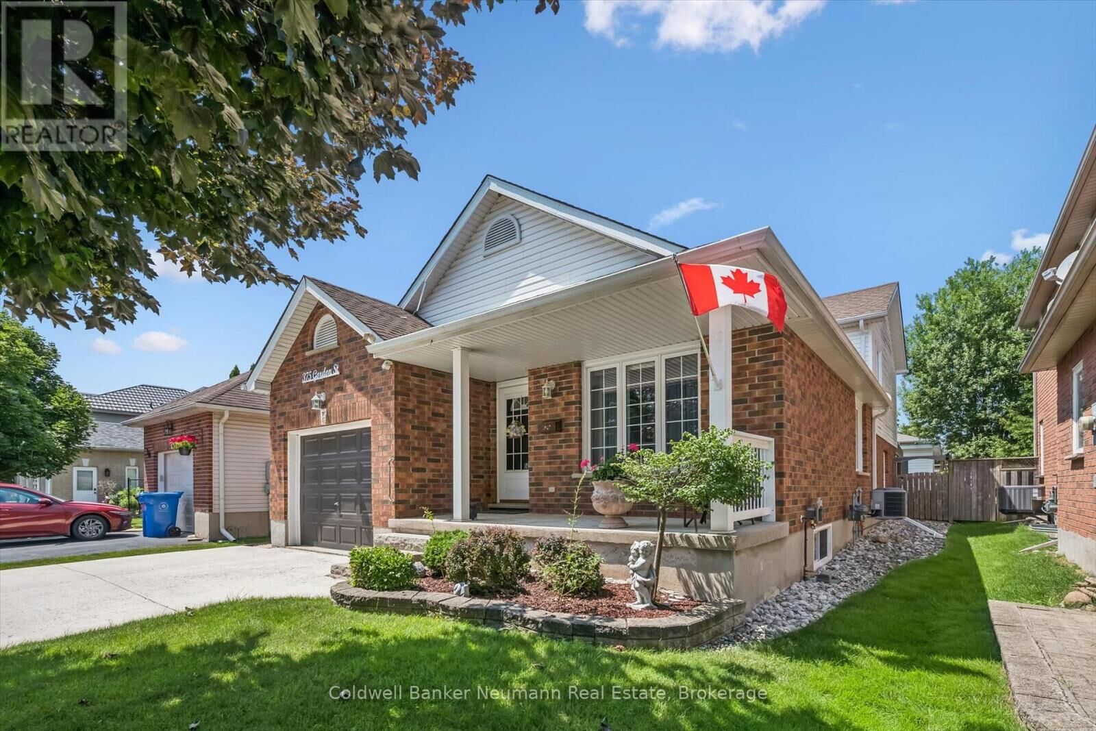 Property Photo: 375 Gordon Street ON N1M 2W3