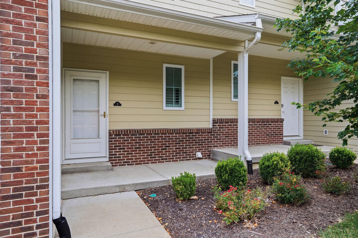 Property Photo: 4000 W Worley St MO 65203