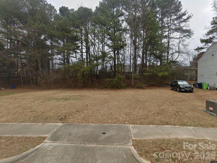 Property Photo:  1725 Fox Hollow Drive  NC 27610 