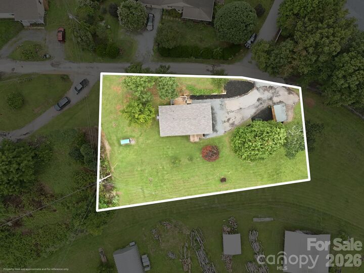 Property Photo:  132 E View Drive  NC 28754 