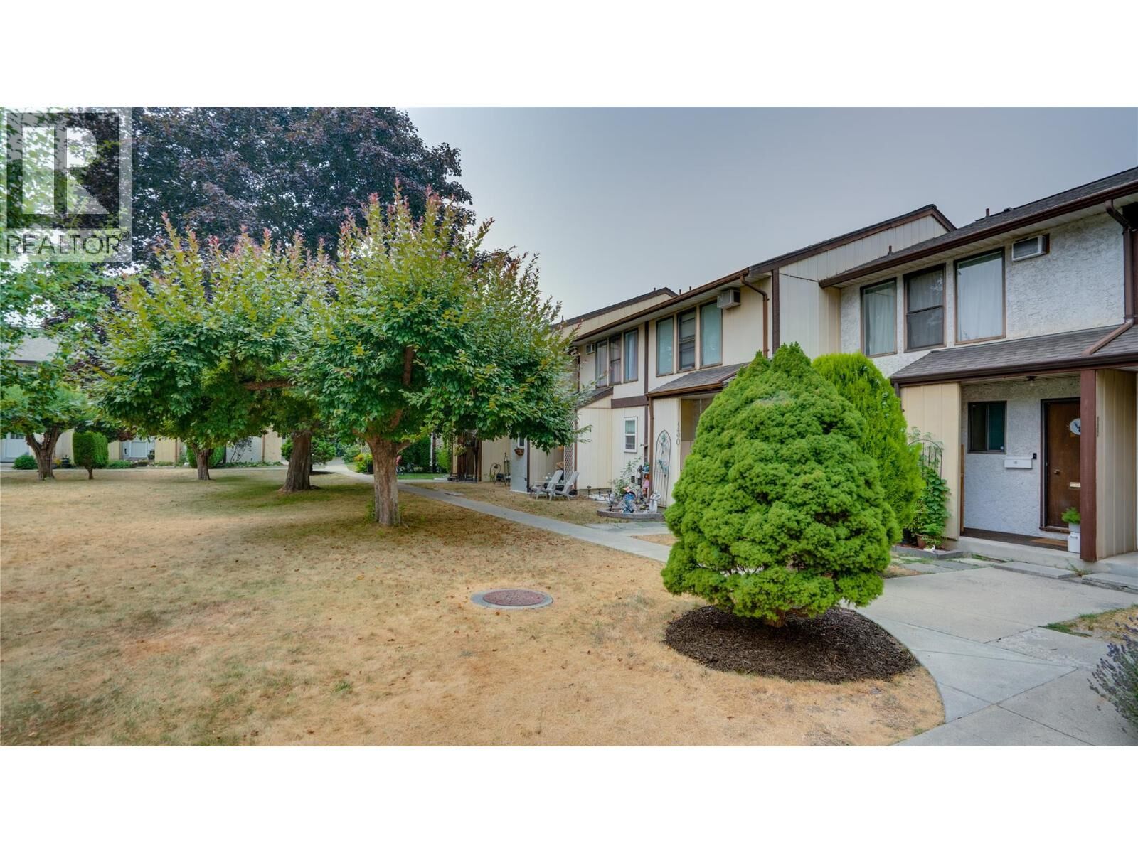 Photo de la propriété:  4100 24 Avenue 131  BC V1T 1M2 