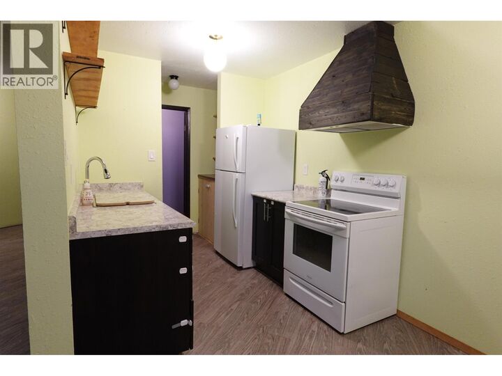 Property Photo: 398 Roddis Drive 105 BC V2J 1A6