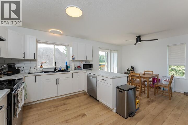 Property Photo: 1497 McCullagh Avenue BC V2L 5A3