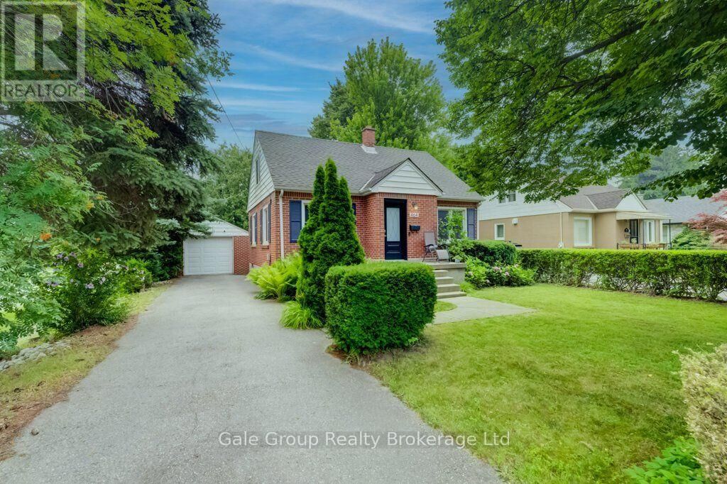 Property Photo: 464 Huron Street ON N4S 7A7