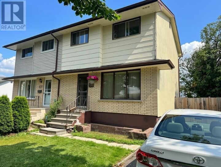 Property Photo:  579 Simon Fraser Drive  ON P7C 5B3 