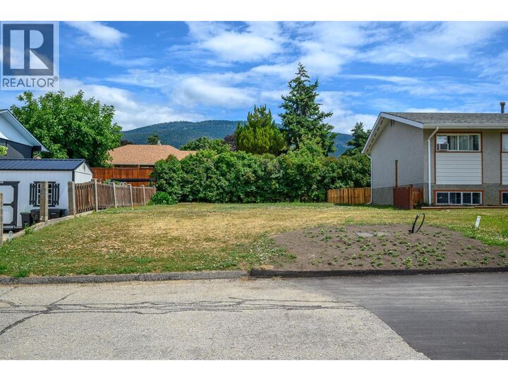 3401 12 Street — photo 1