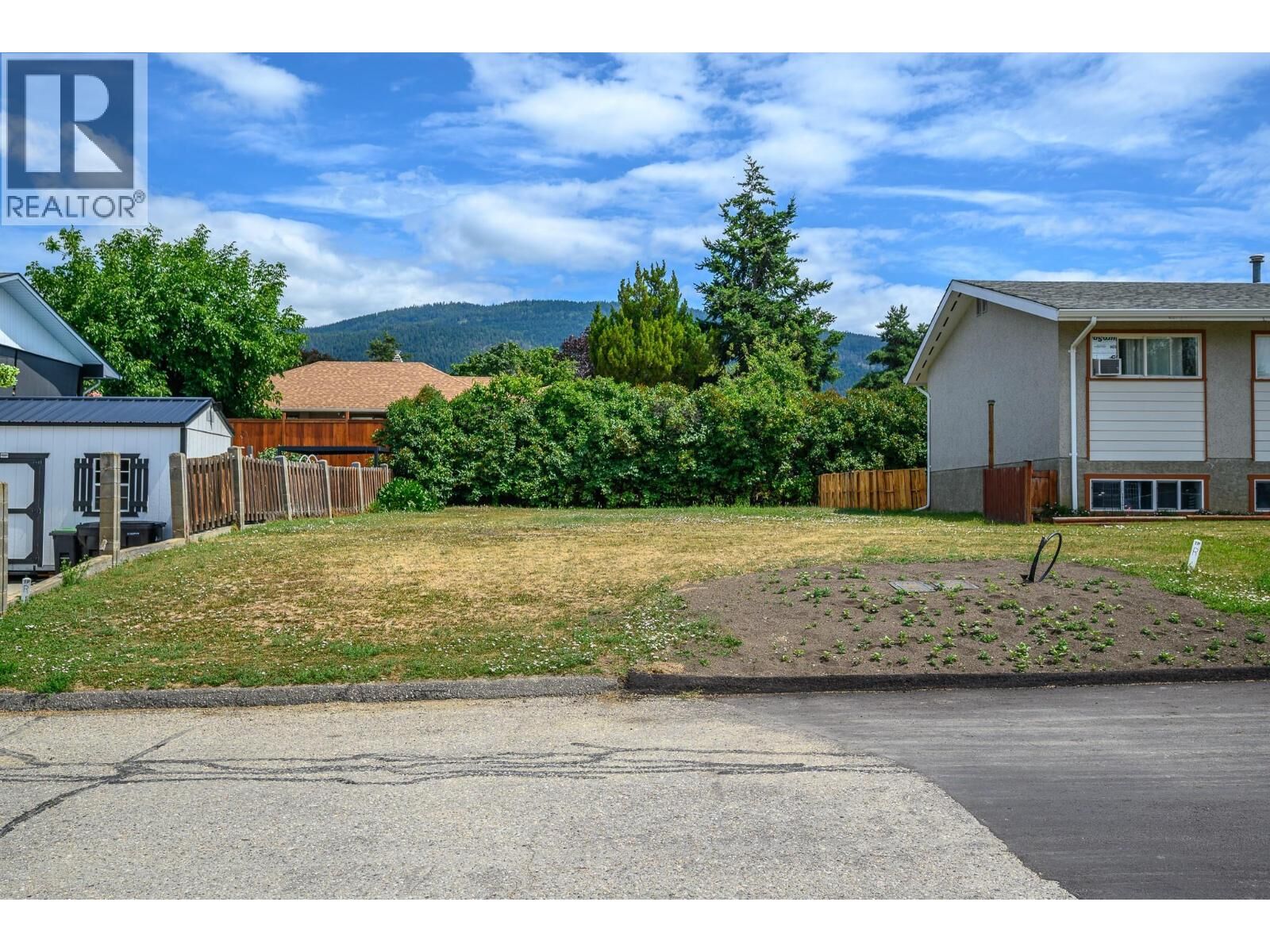 Property Photo:  3401 12 Street  BC V1T 3S6 