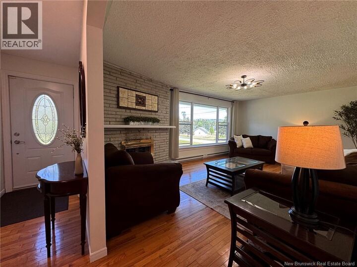 Property Photo:  13 Woodward Crescent  NB E2E 1N5 