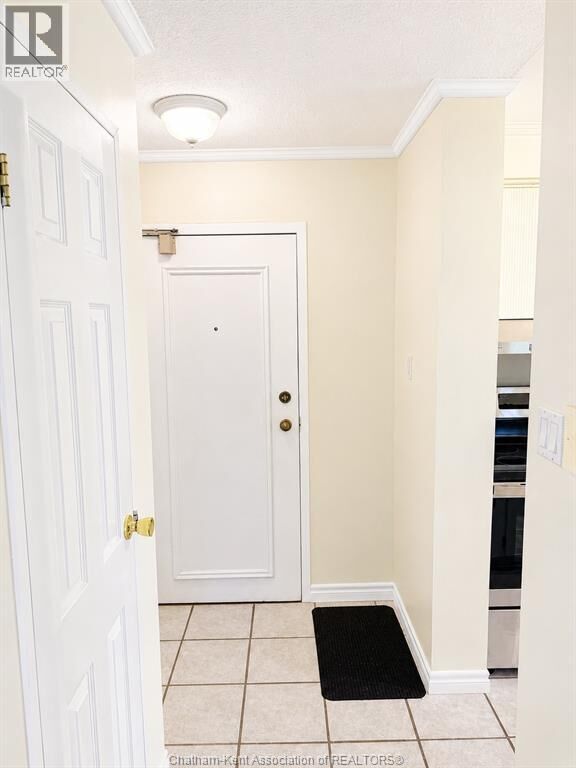Property Photo:  975 Grand Avenue West 304  ON N7L 4Z6 