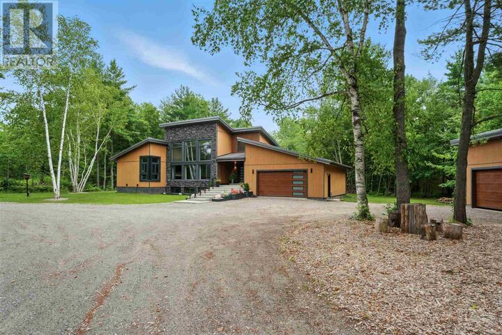 Property Photo: 4223 Queen St ON P6A 5K9