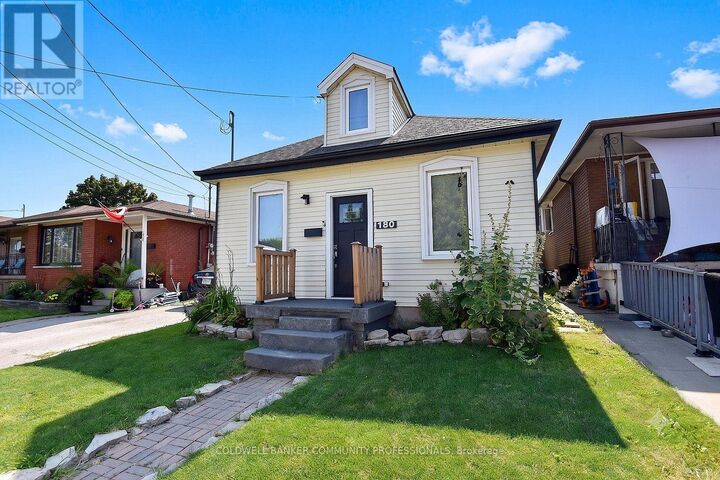 Property Photo:  180 Province Street North  ON L8H 4H8 