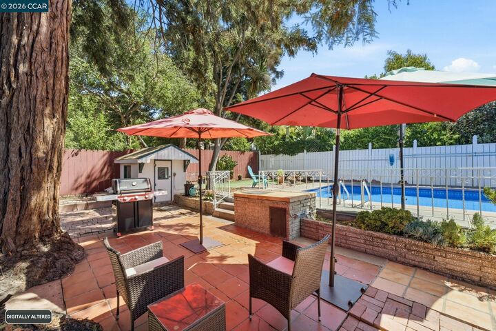 Property Photo:  110 Bella Vista Way  CA 94590 