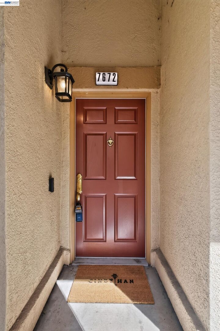 Property Photo: 7672 Tuscany Dr CA 94568