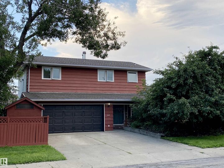 Property Photo: 12137 50 Street NW AB T5W 3C6