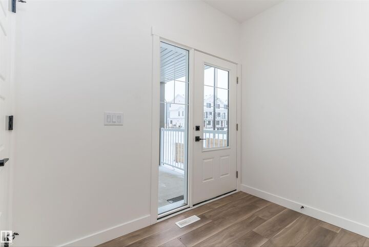 Photo de la propriété: 1 Empress Way AB T7X 4B7