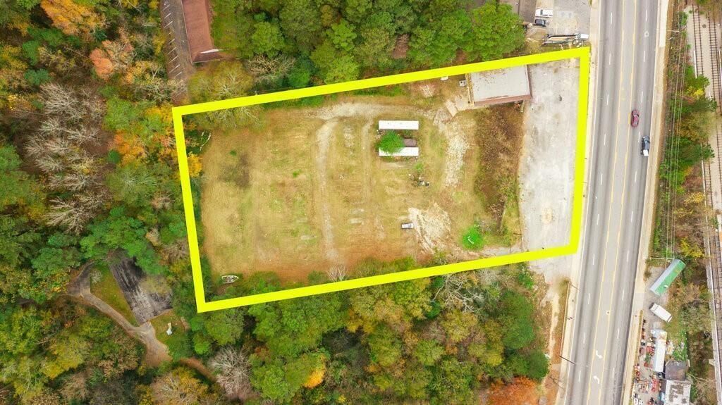 Property Photo:  2680 M L King Jr Drive SW  GA 30311 