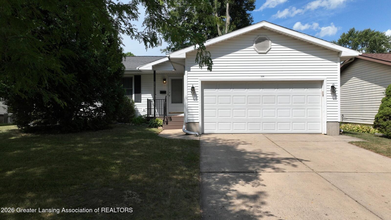 Property Photo:  3118 Averill  MI 48911 