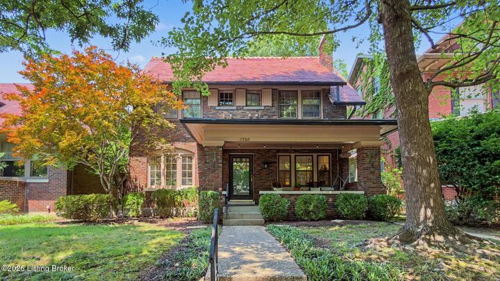 Property Photo: 2135 Baringer Ave KY 40204