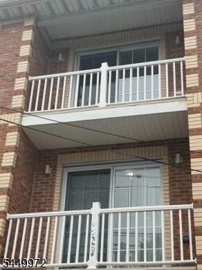Property Photo:  182 Wainwright St  NJ 07112 
