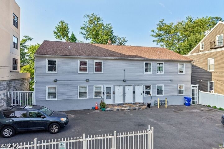 Property Photo:  165 Godwin Ave  NJ 07501 