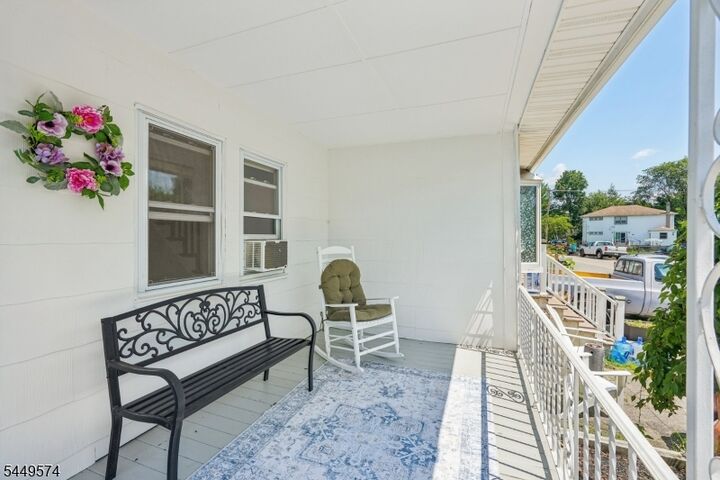 Property Photo:  2 Howard St  NJ 07442 