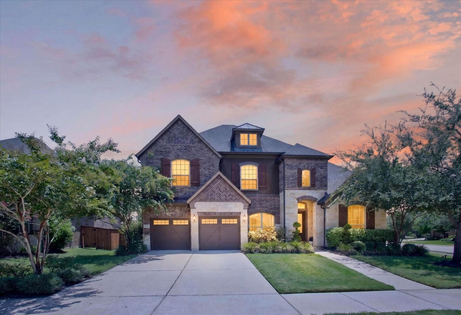 Property Photo: 11123 Dowbeck Ave TX 77407