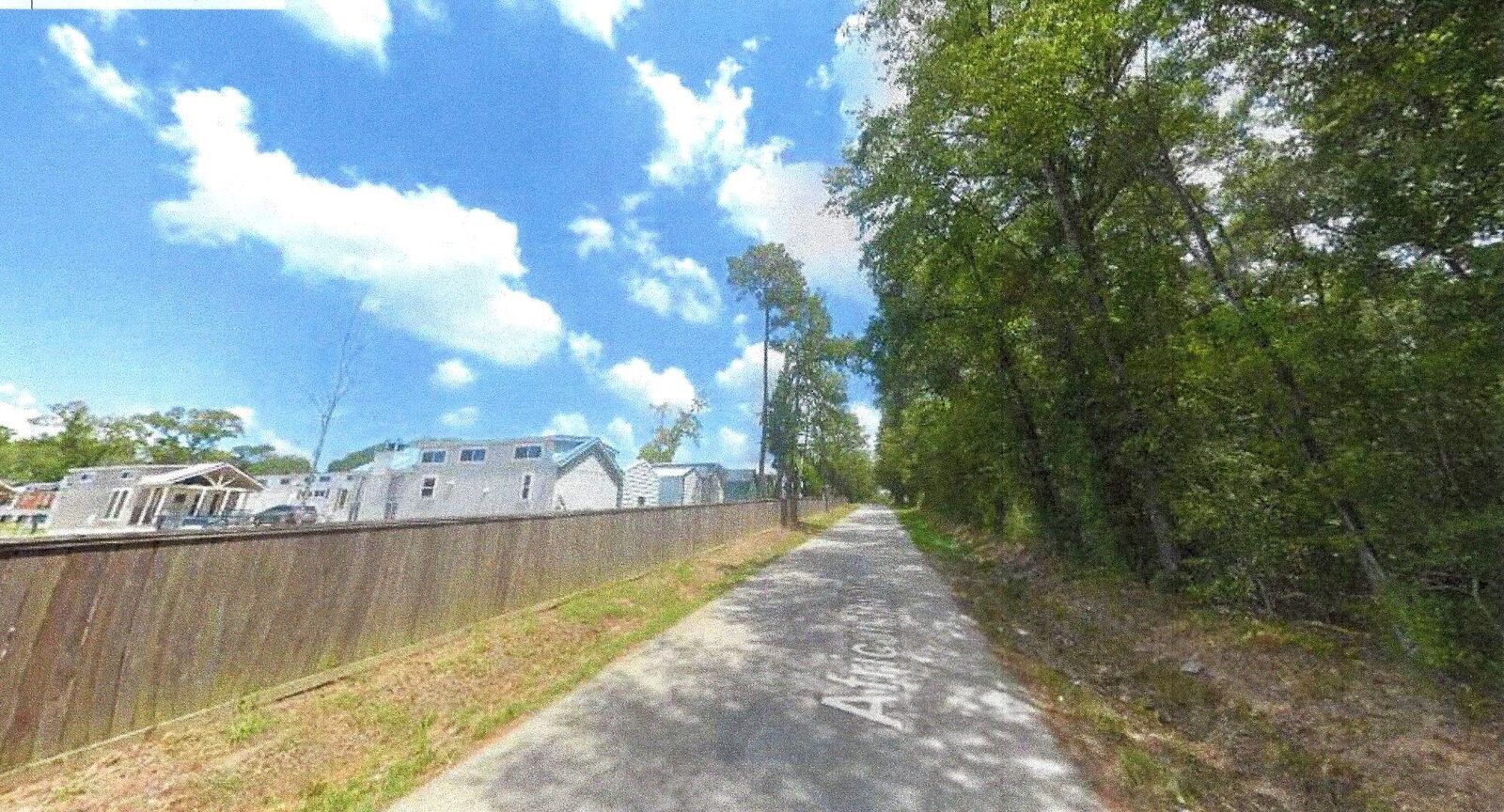 Property Photo:  0 N Highway 75 Highway  TX 77378 